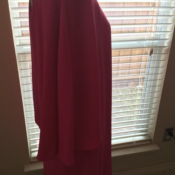 Gianni Bini HOT PINK cape style dress Medium - Picture 3 of 5
